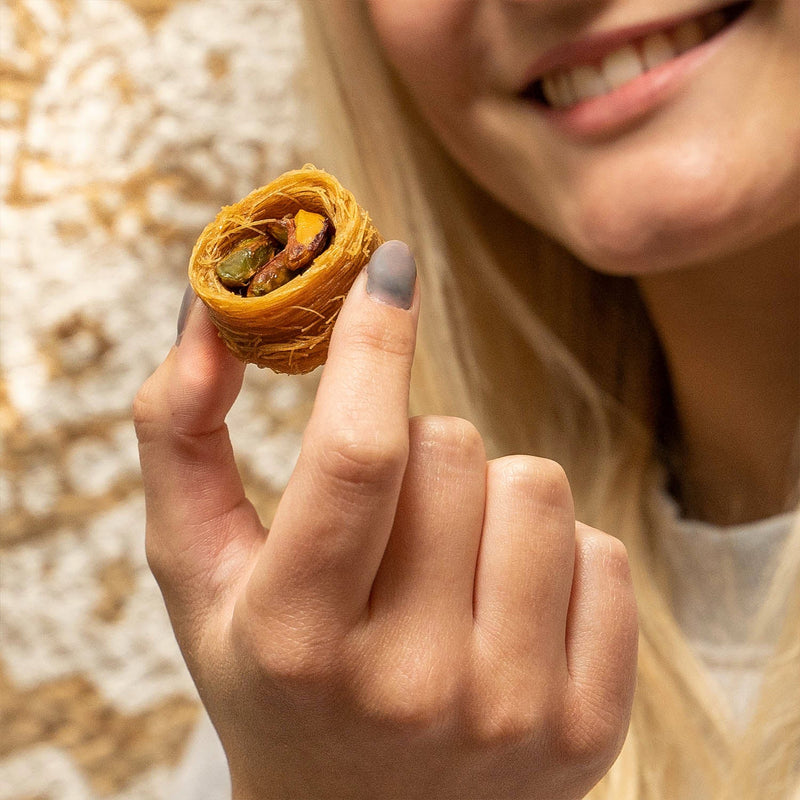 Mixed Baklava Teller 600g - Al Basha Sweets